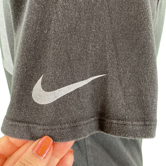 Nike Athletic Cut Black Swoosh Graphic Tee - Picture 11 of 15